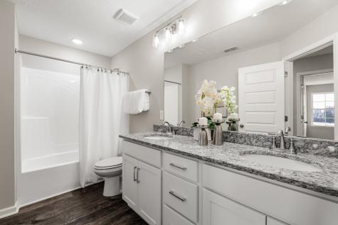 27 Hardwood Road Tullahoma TN 37388
