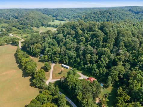 2417 Esque Sharp Road Mount Pleasant TN 38474