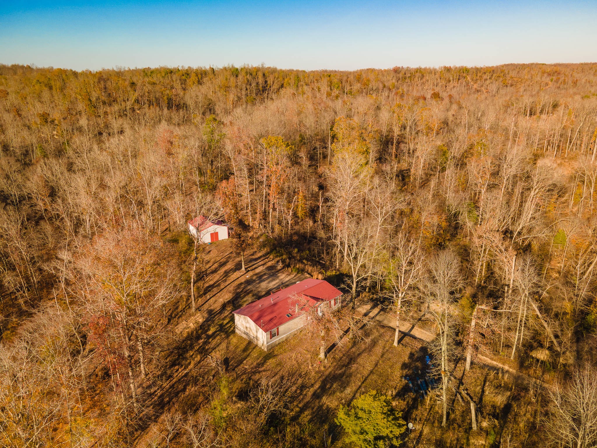 11014 Crooked Creek Road Lobelville TN 37097