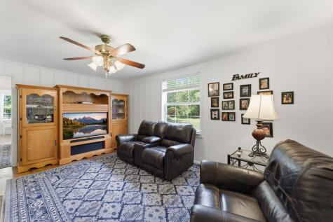 3041 Unionville Deason Road Bell Buckle TN 37020