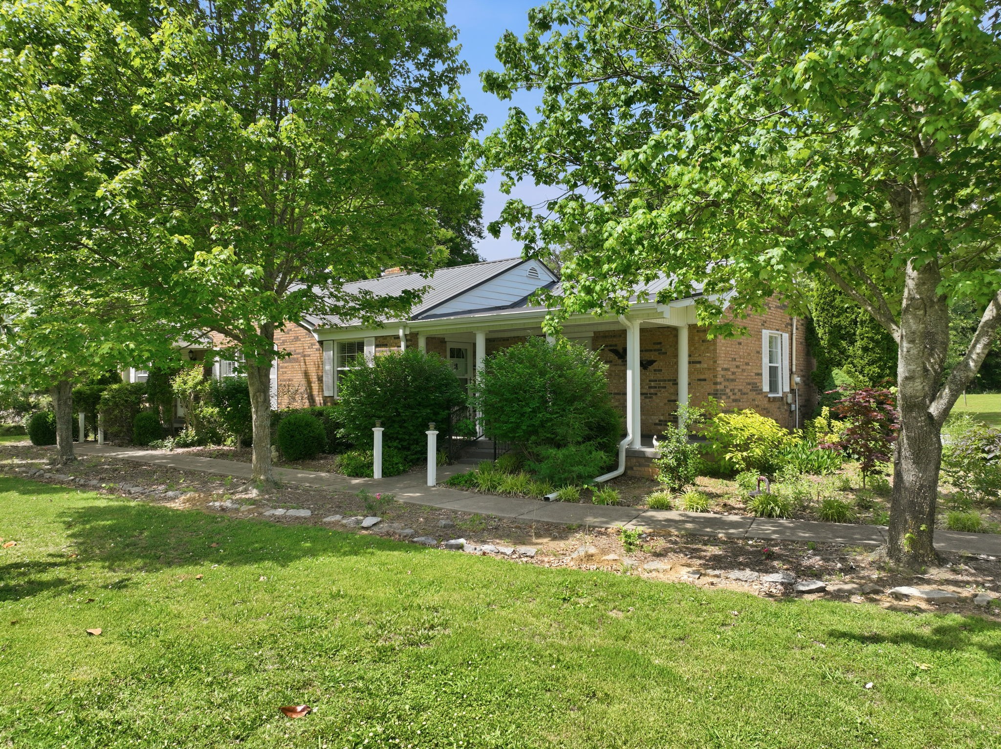 3041 Unionville Deason Road Bell Buckle TN 37020