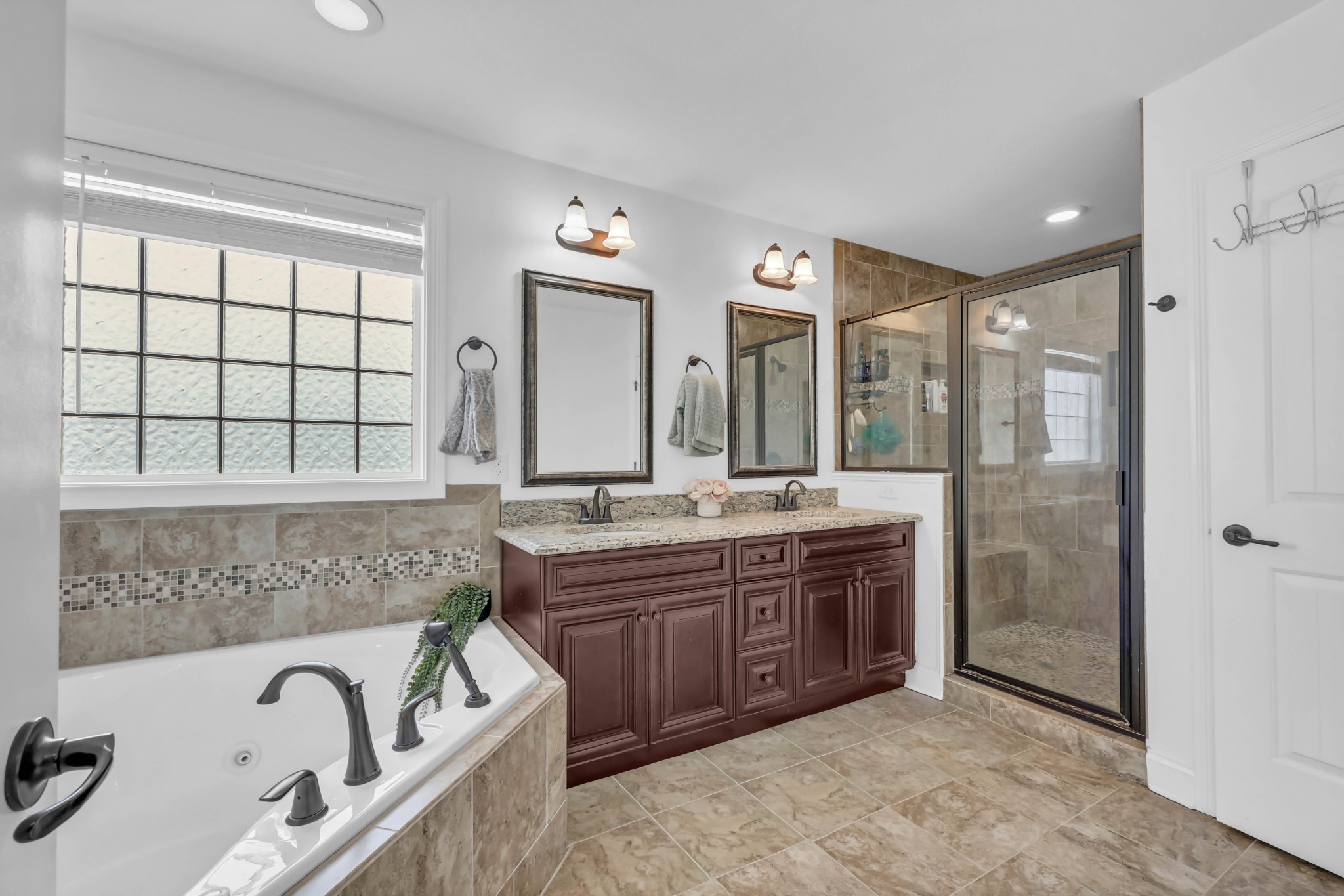 820 Carousel Court Clarksville TN 37043