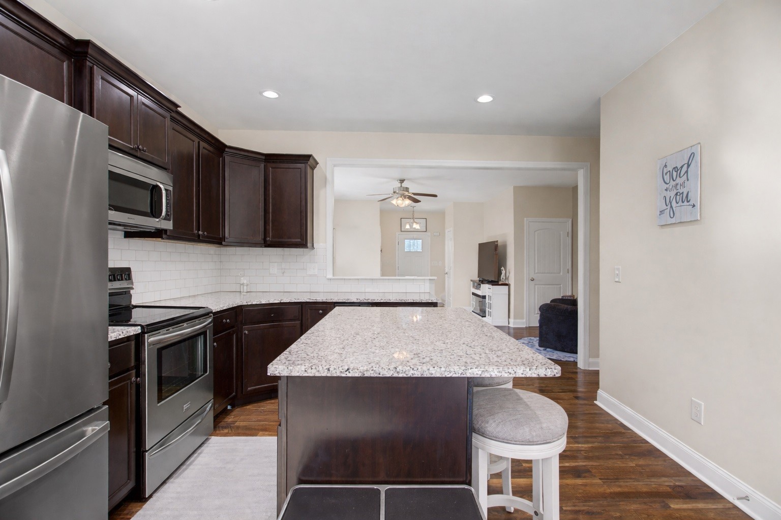 1901 Sheffield Lane Columbia TN 38401