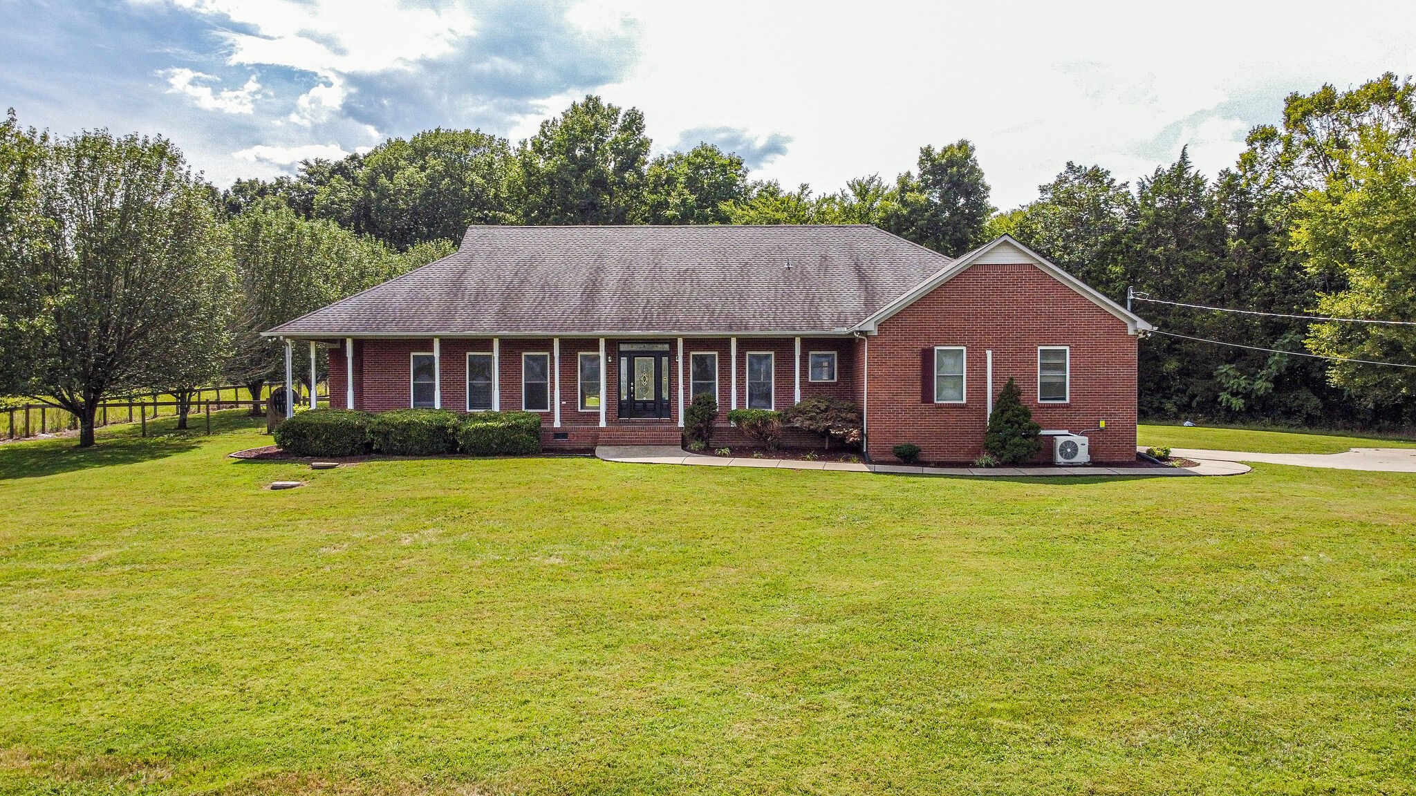 1950 Carpenter Bridge Road Columbia TN 38401