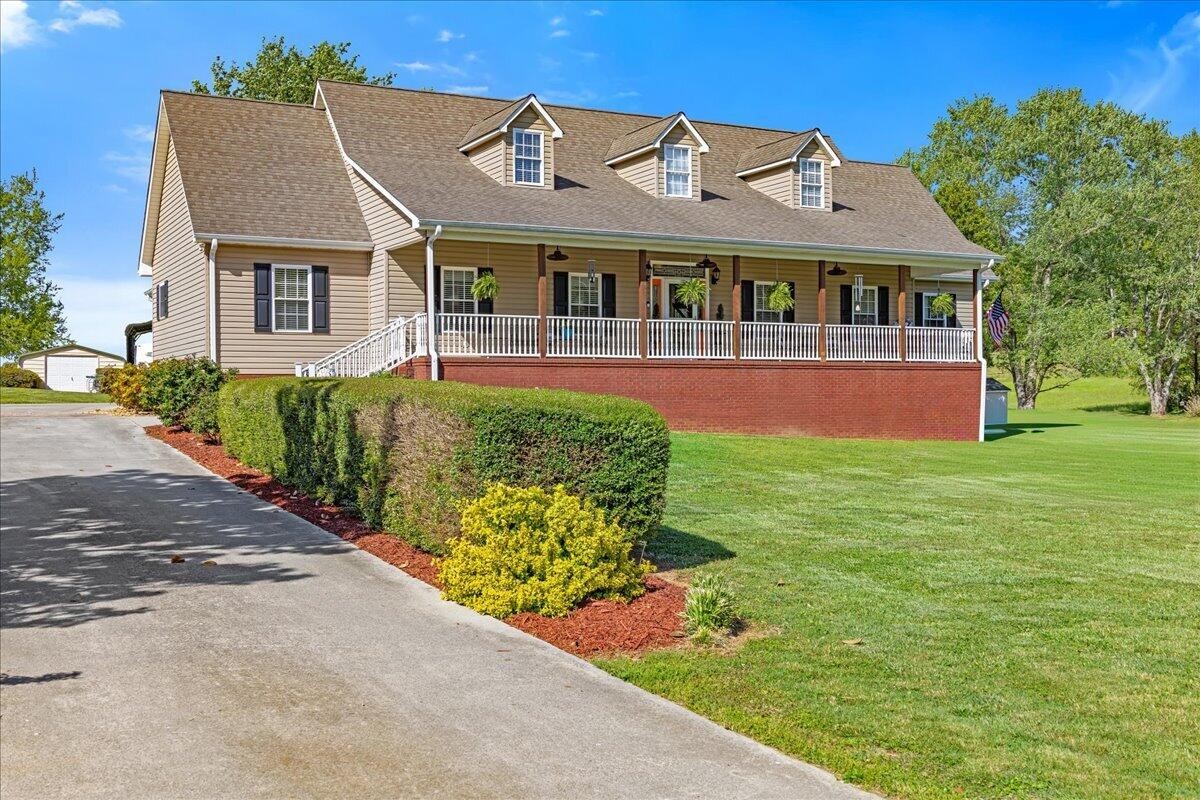 124 County Road 619 Etowah TN 37331