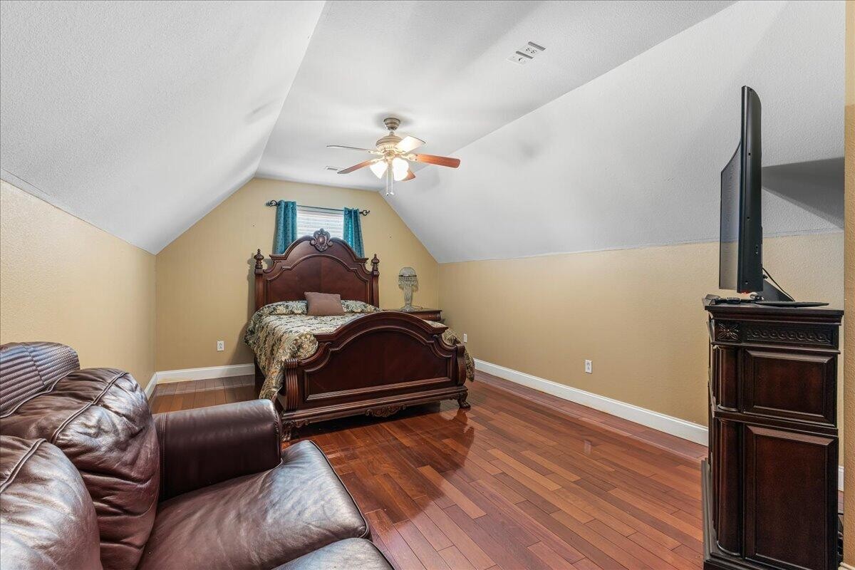 124 County Road 619 Etowah TN 37331
