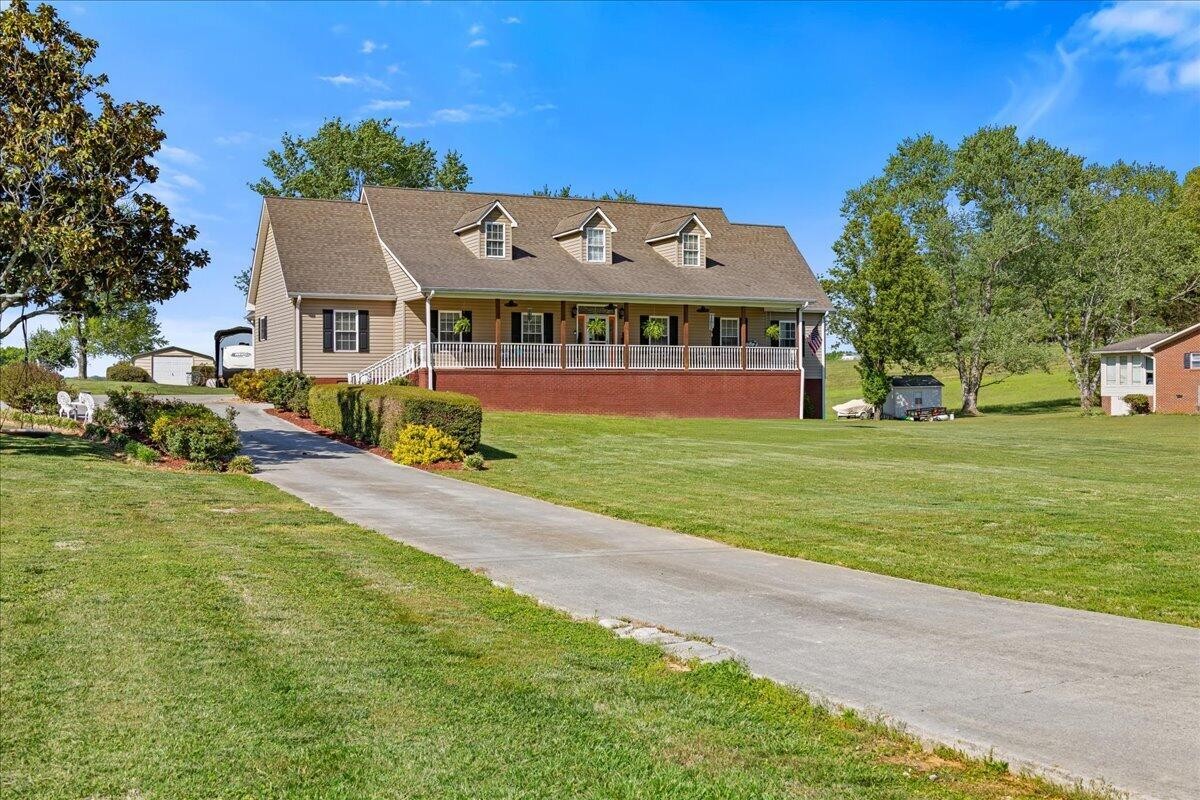124 County Road 619 Etowah TN 37331