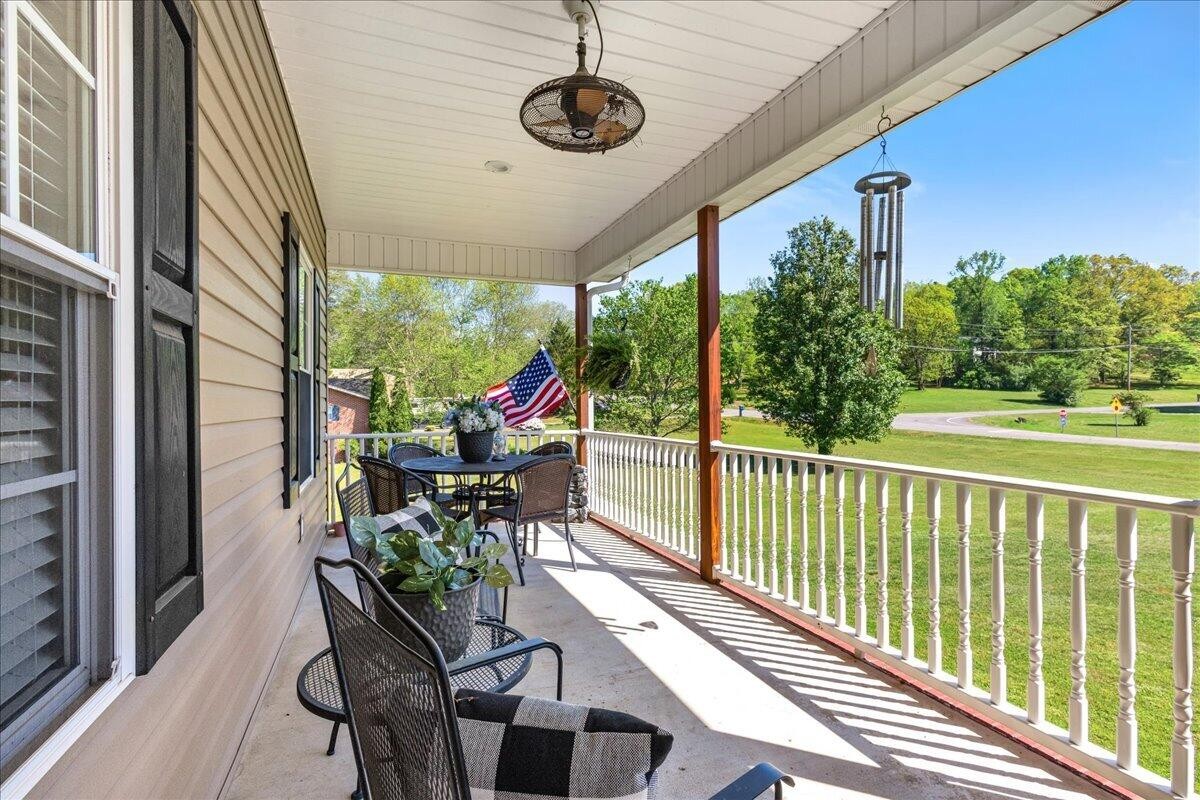 124 County Road 619 Etowah TN 37331