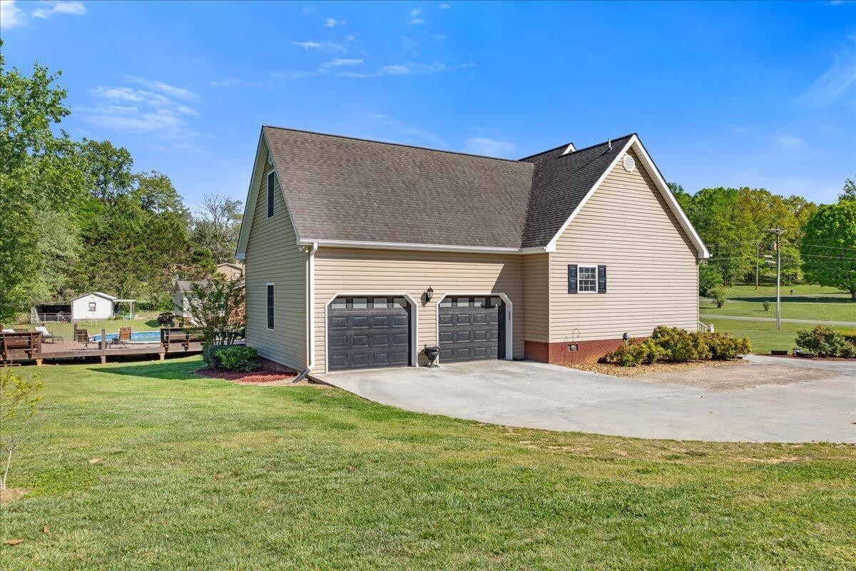 124 County Road 619 Etowah TN 37331