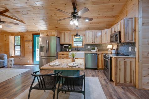 1160 Earl Leach Road Cumberland Furnace TN 37051
