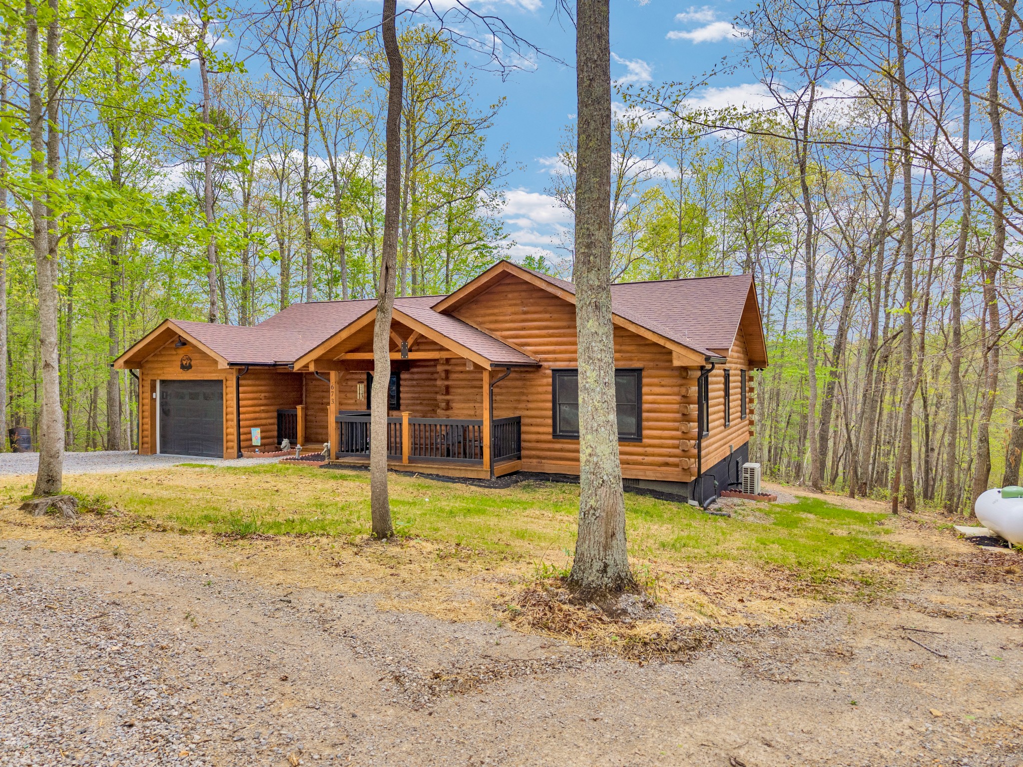 673 Arrowhead Road Moss TN 38575