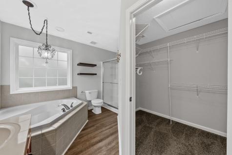 648 Winding Bluff Way Clarksville TN 37040