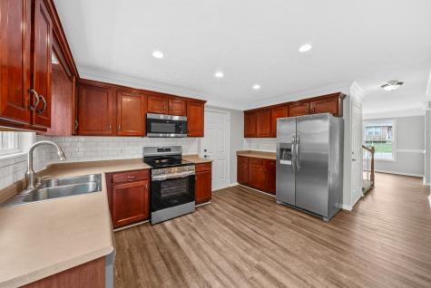 648 Winding Bluff Way Clarksville TN 37040
