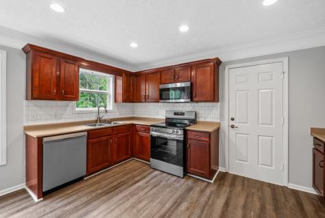 648 Winding Bluff Way Clarksville TN 37040