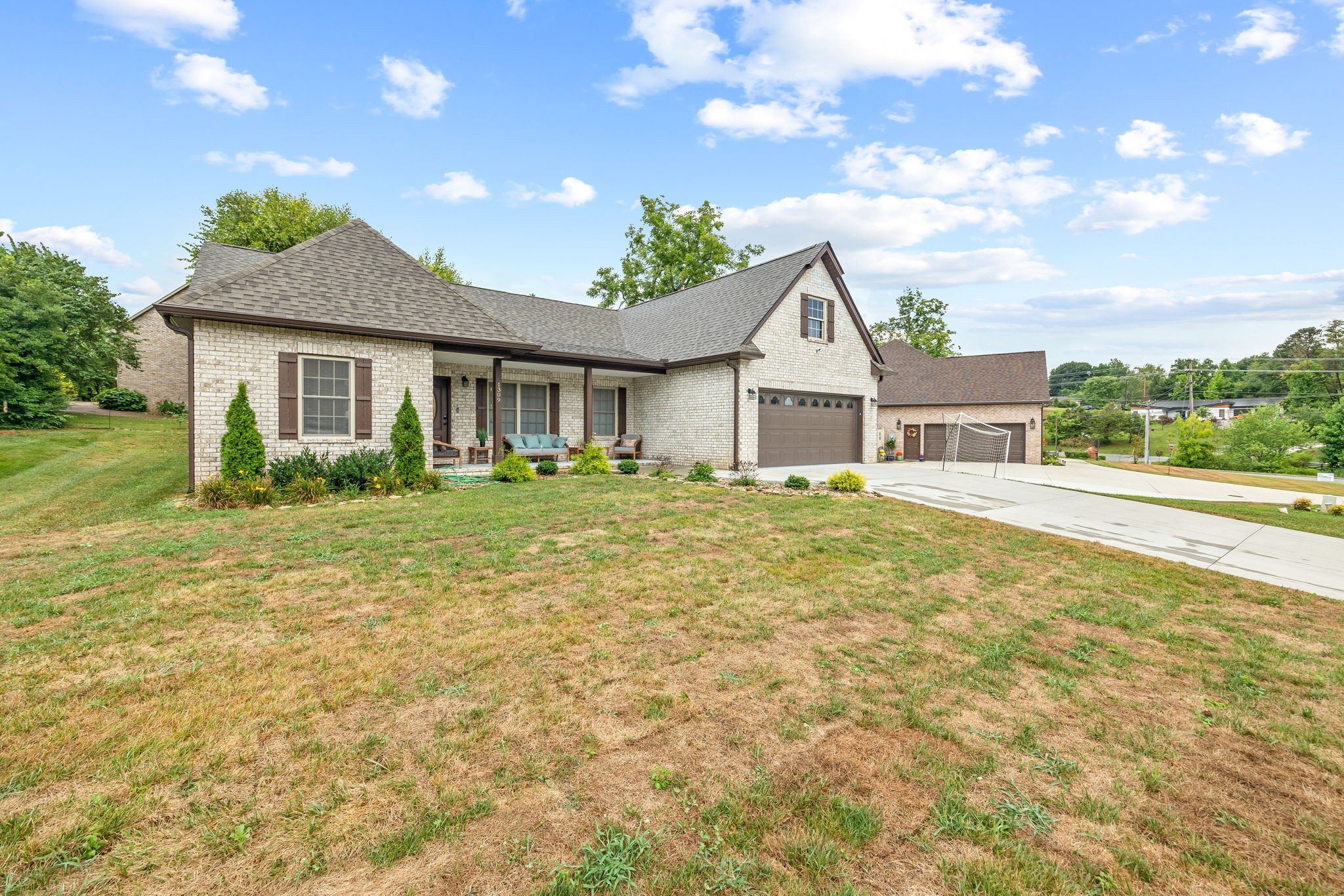 1309 Bridle Path Cookeville TN 38501
