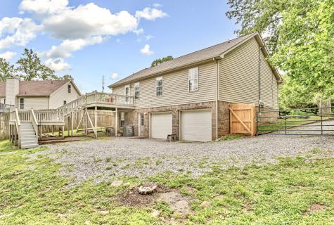 3300 Backridge Road Woodlawn TN 37191