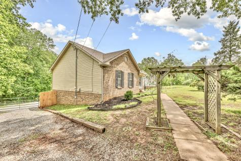 3300 Backridge Road Woodlawn TN 37191