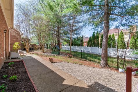 433 S Cardinal Court Franklin TN 37067