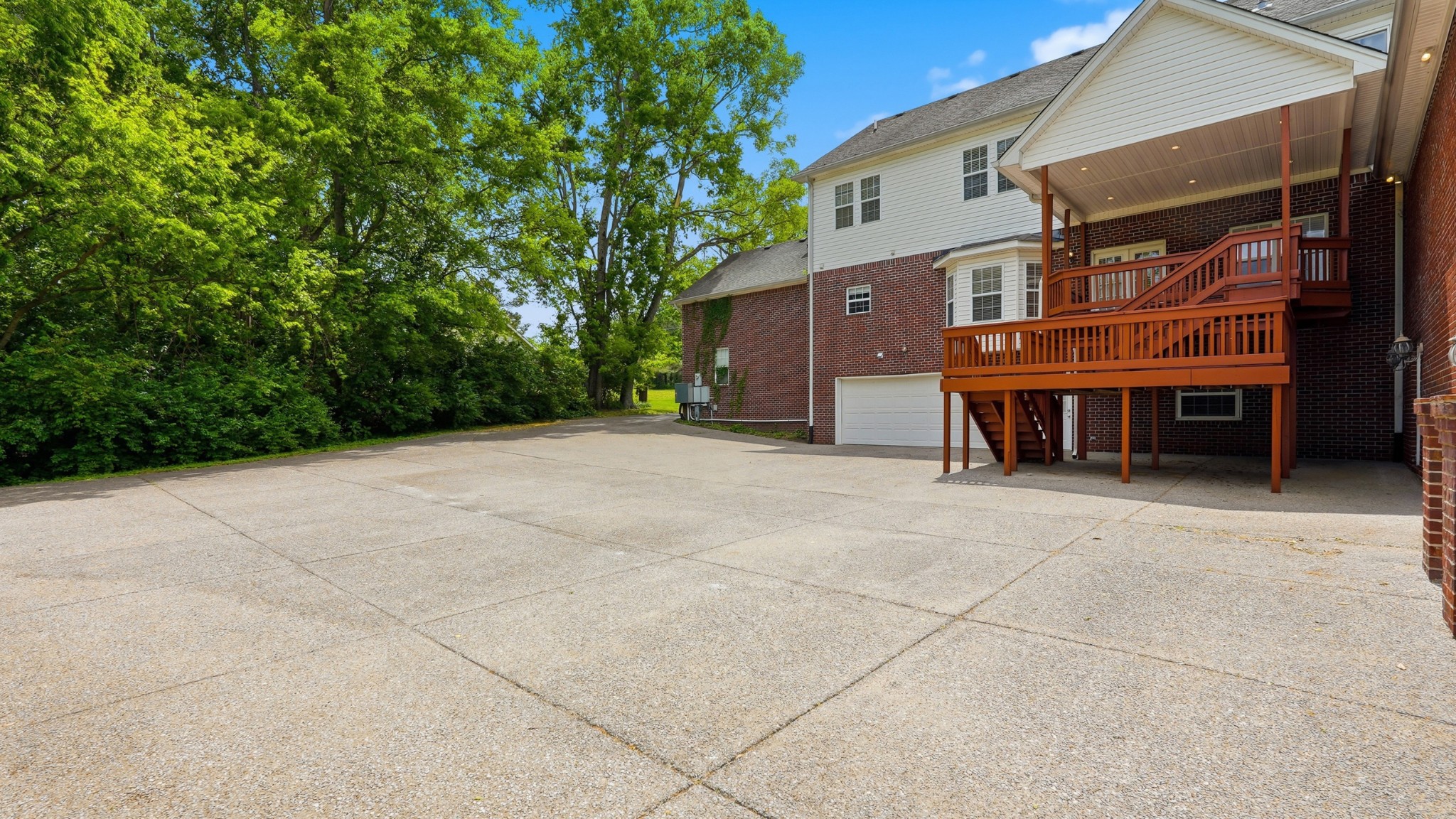 5858 Cloverland Drive Brentwood TN 37027