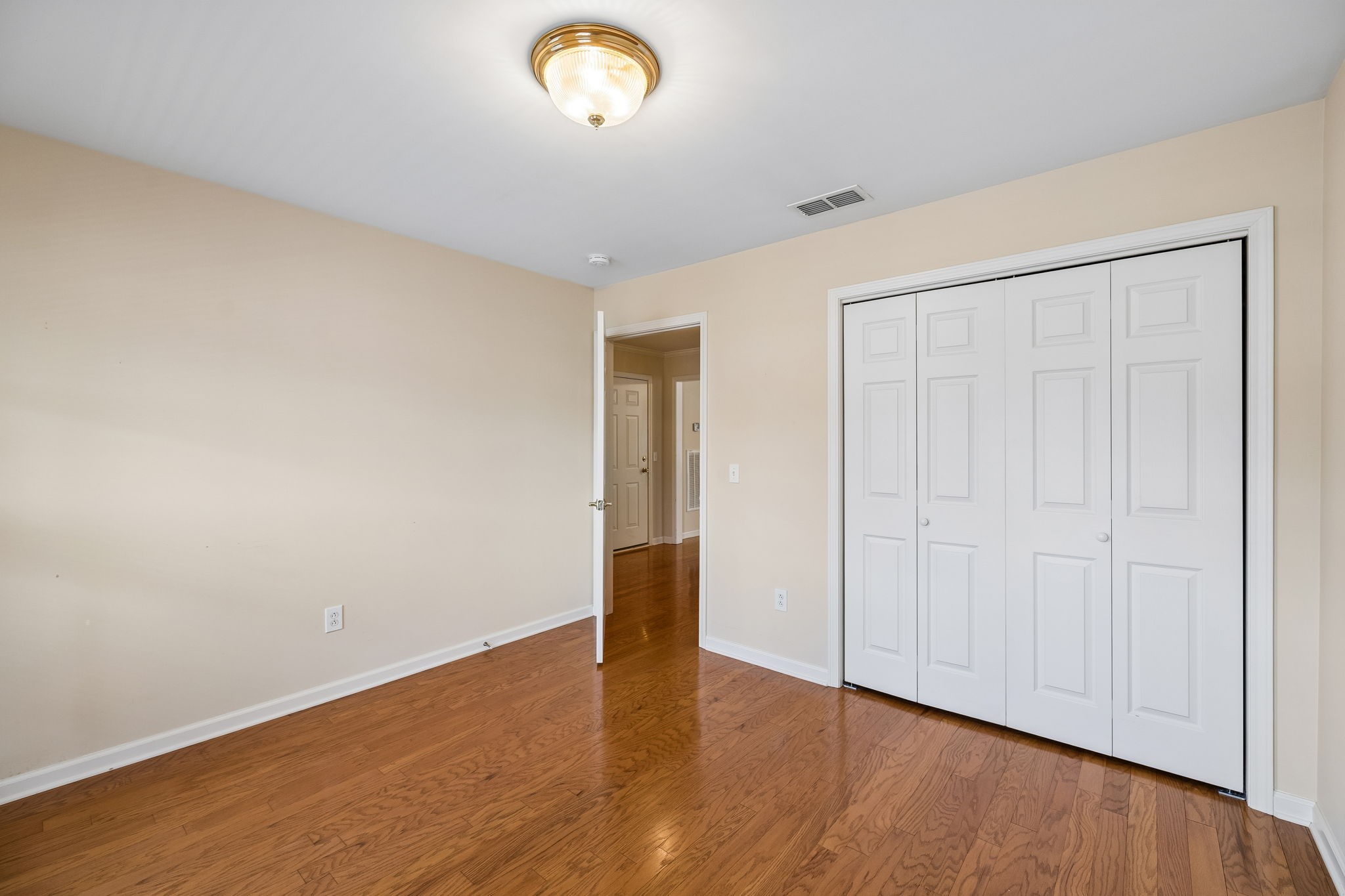 633 Forest Glen Circle Murfreesboro TN 37128