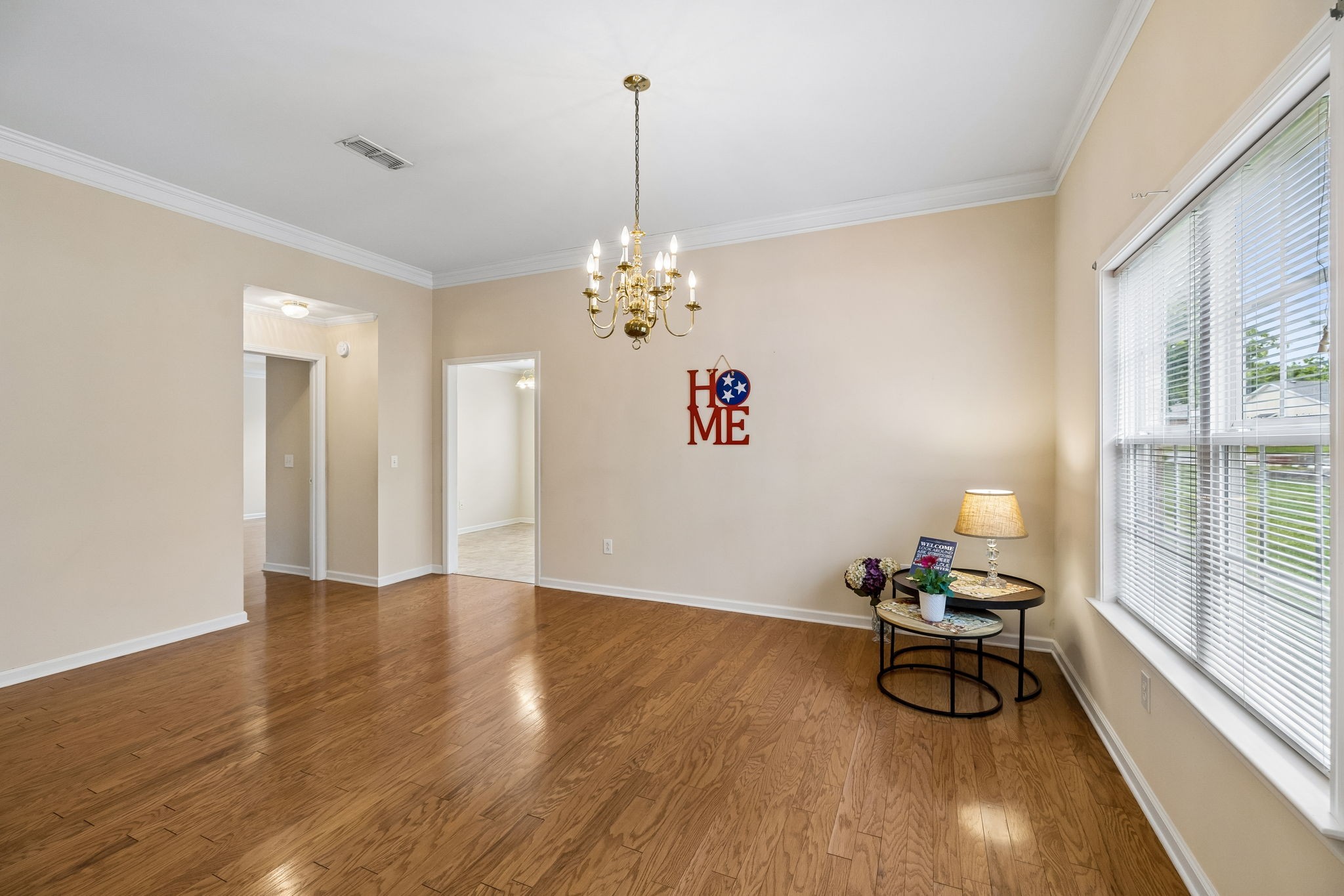 633 Forest Glen Circle Murfreesboro TN 37128