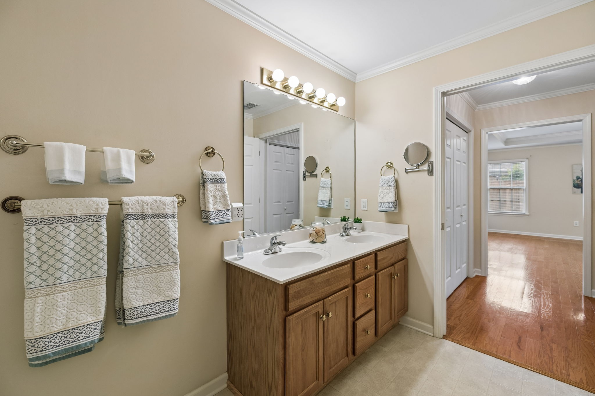 633 Forest Glen Circle Murfreesboro TN 37128