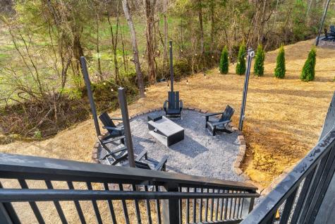 625 Summer Valley Way Sevierville TN 37862