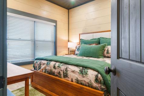 625 Summer Valley Way Sevierville TN 37862