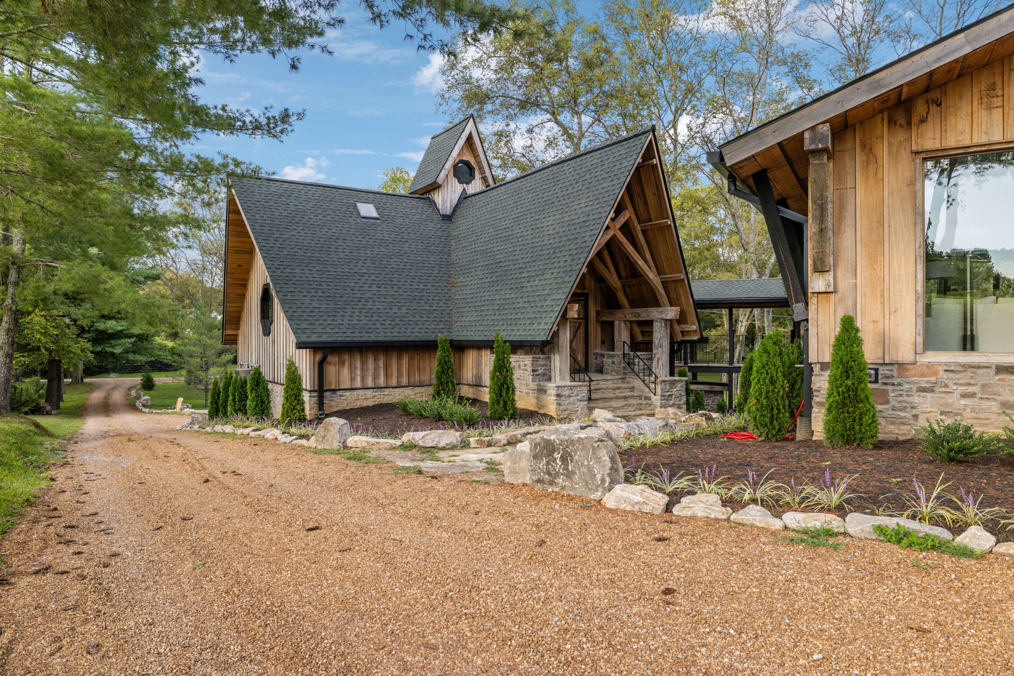 2465 Old Charlotte Pike Franklin TN 37064