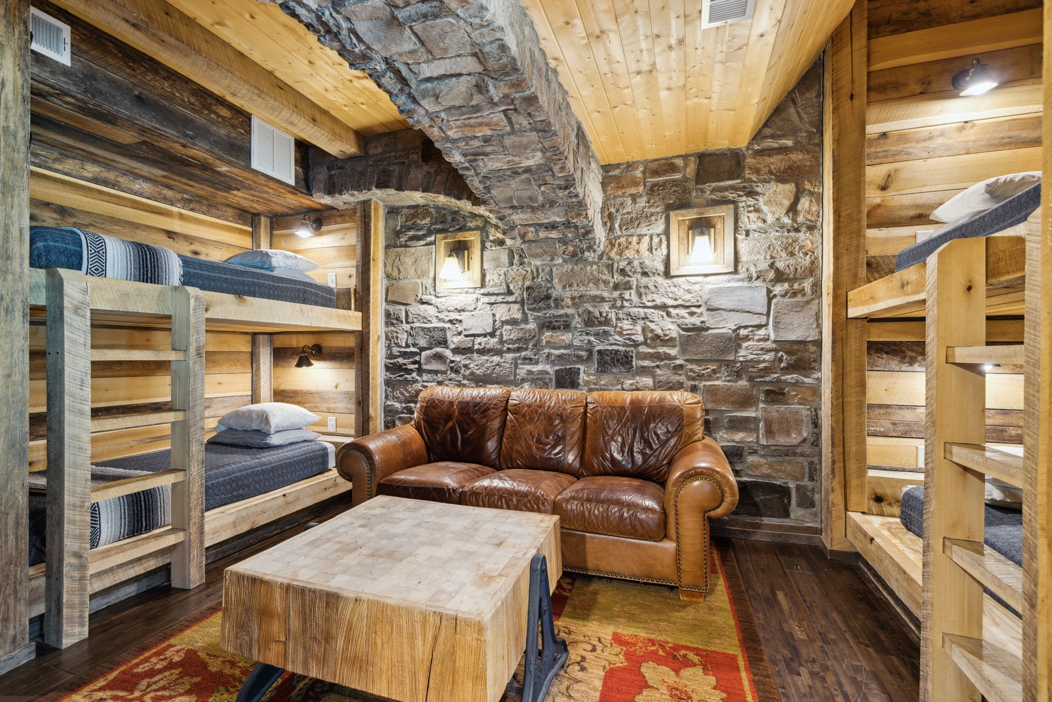 2465 Old Charlotte Pike Franklin TN 37064