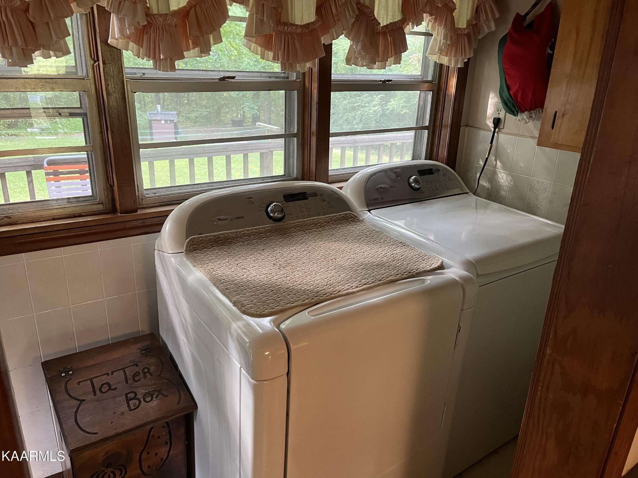 135 Livesay Road Clarkrange TN 38553