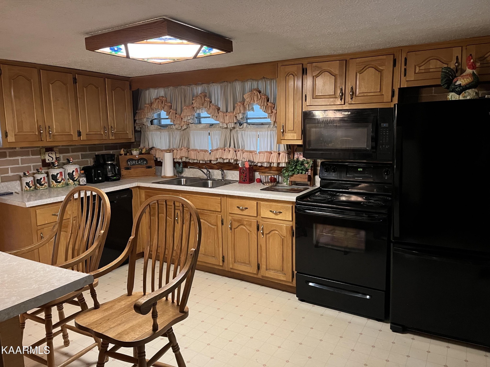 135 Livesay Road Clarkrange TN 38553