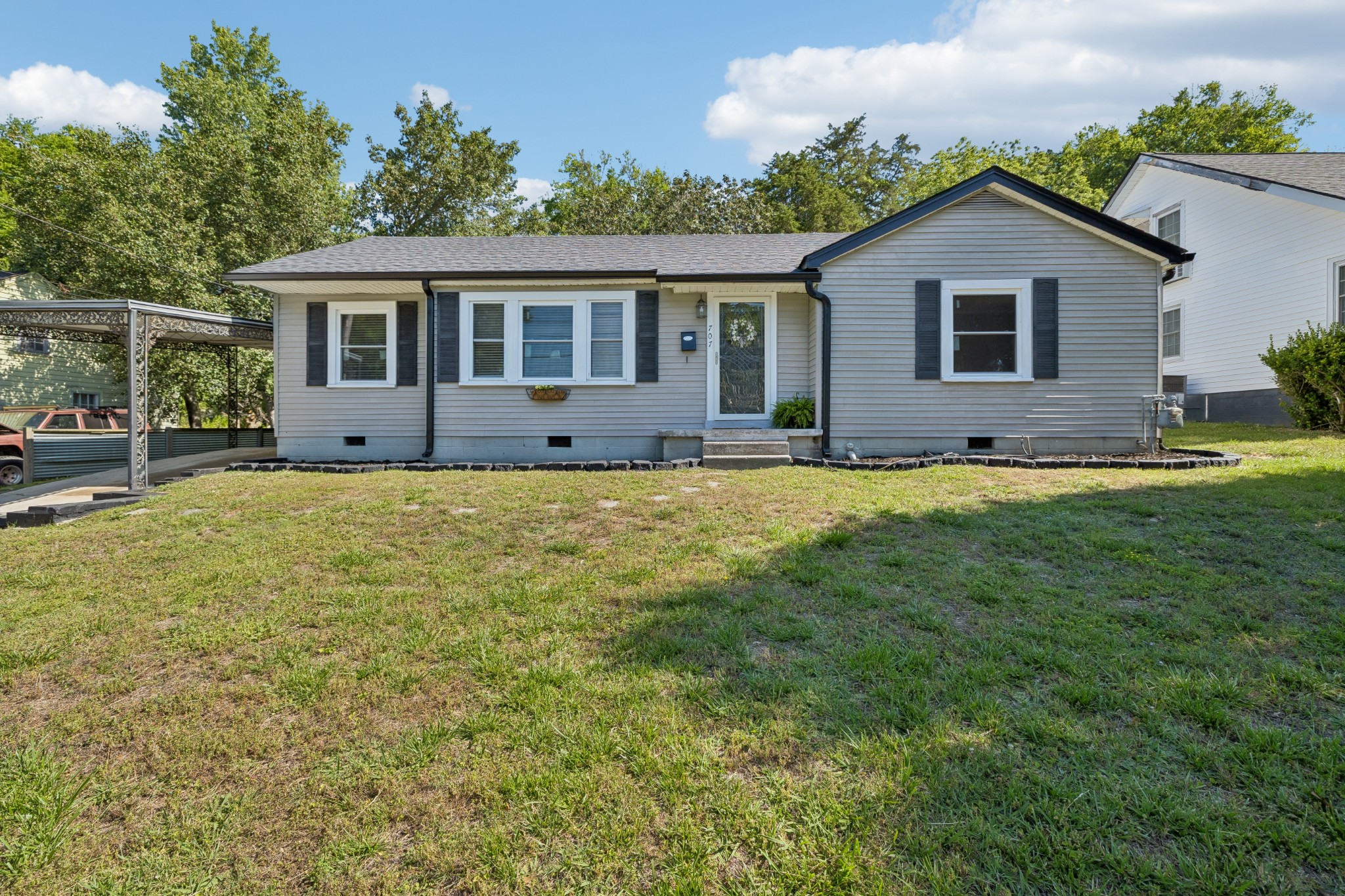 707 Jefferson Ave, E Carthage TN 37030