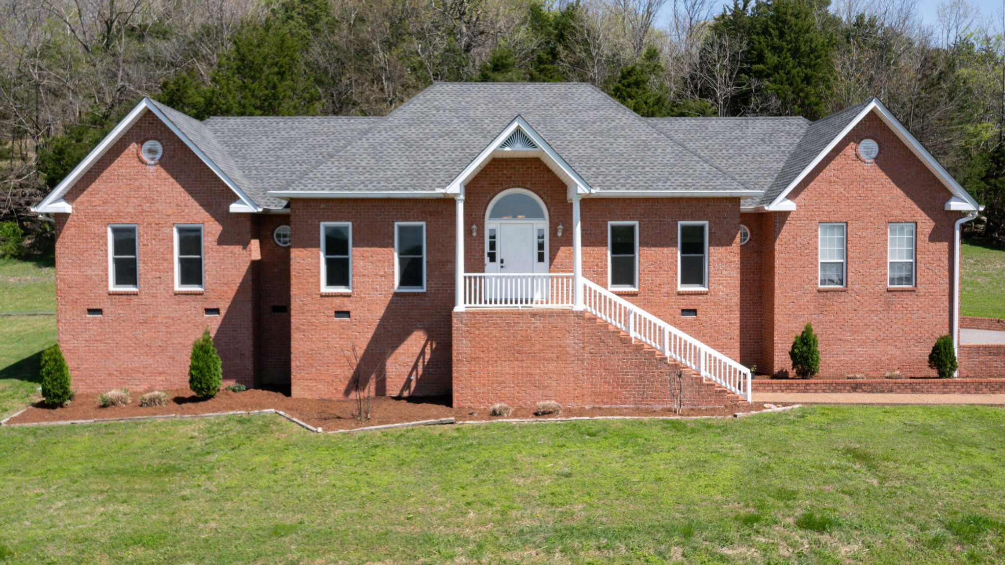 206 Dry Fork Creek Road Bethpage TN 37022
