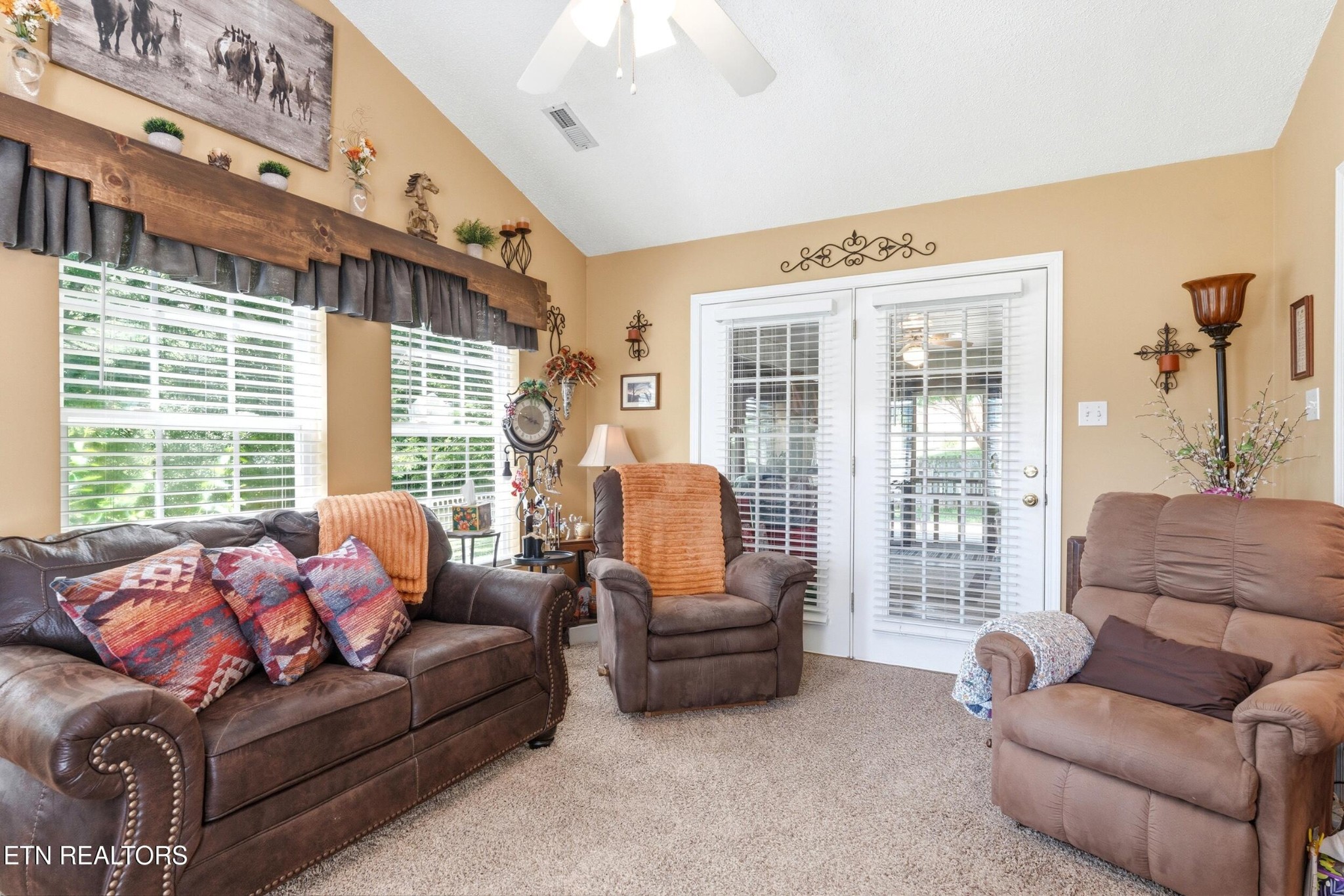 241 Edinburgh Drive Lenoir City TN 37771