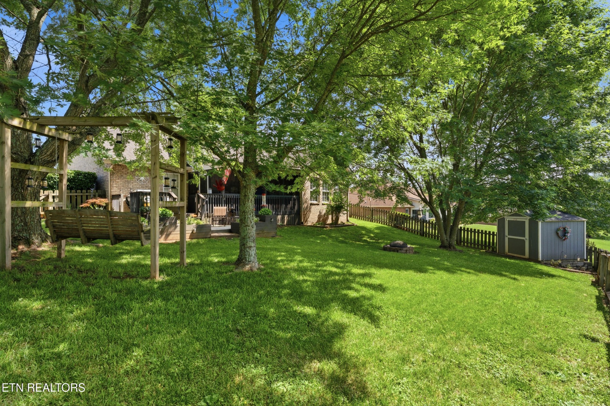 241 Edinburgh Drive Lenoir City TN 37771