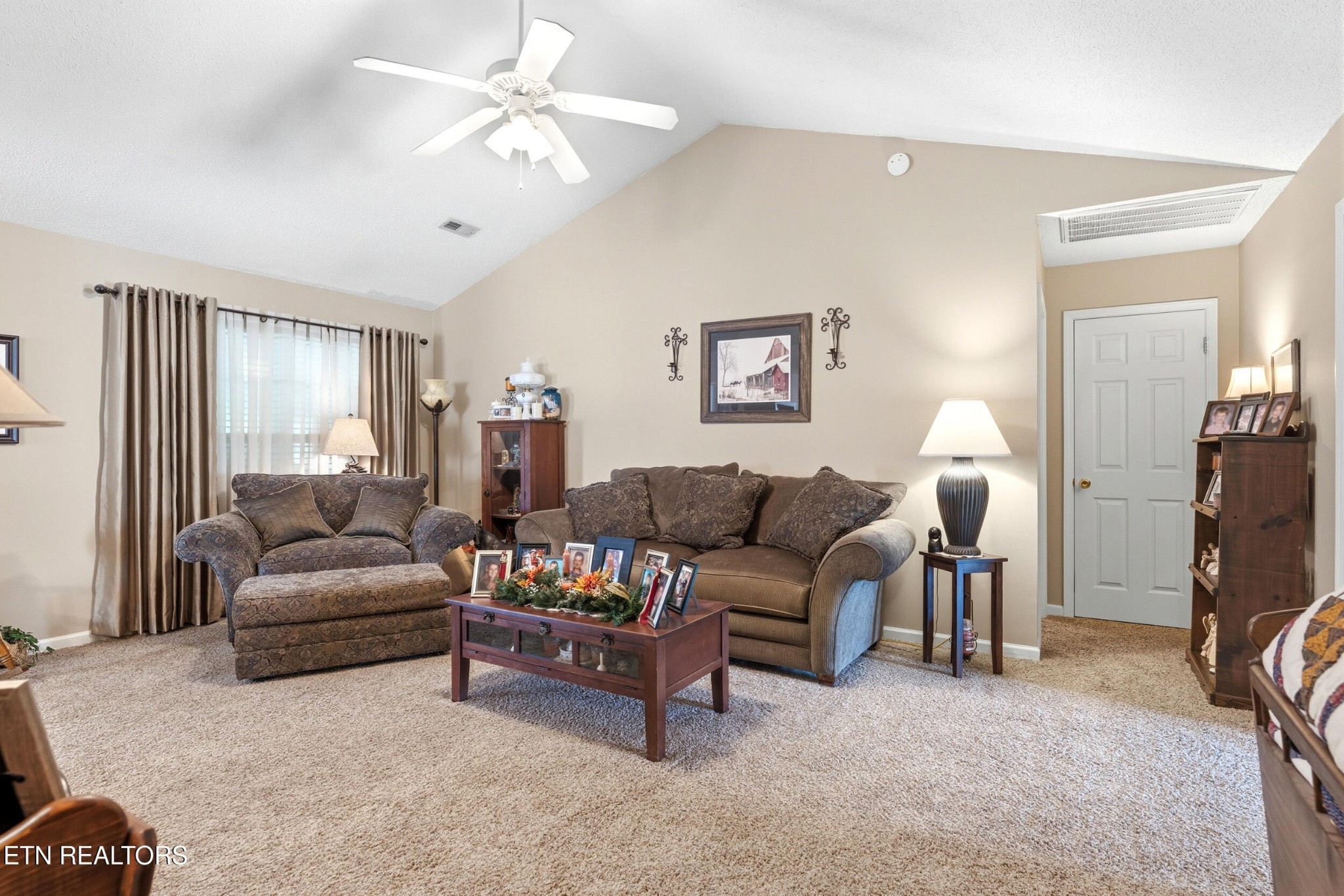 241 Edinburgh Drive Lenoir City TN 37771