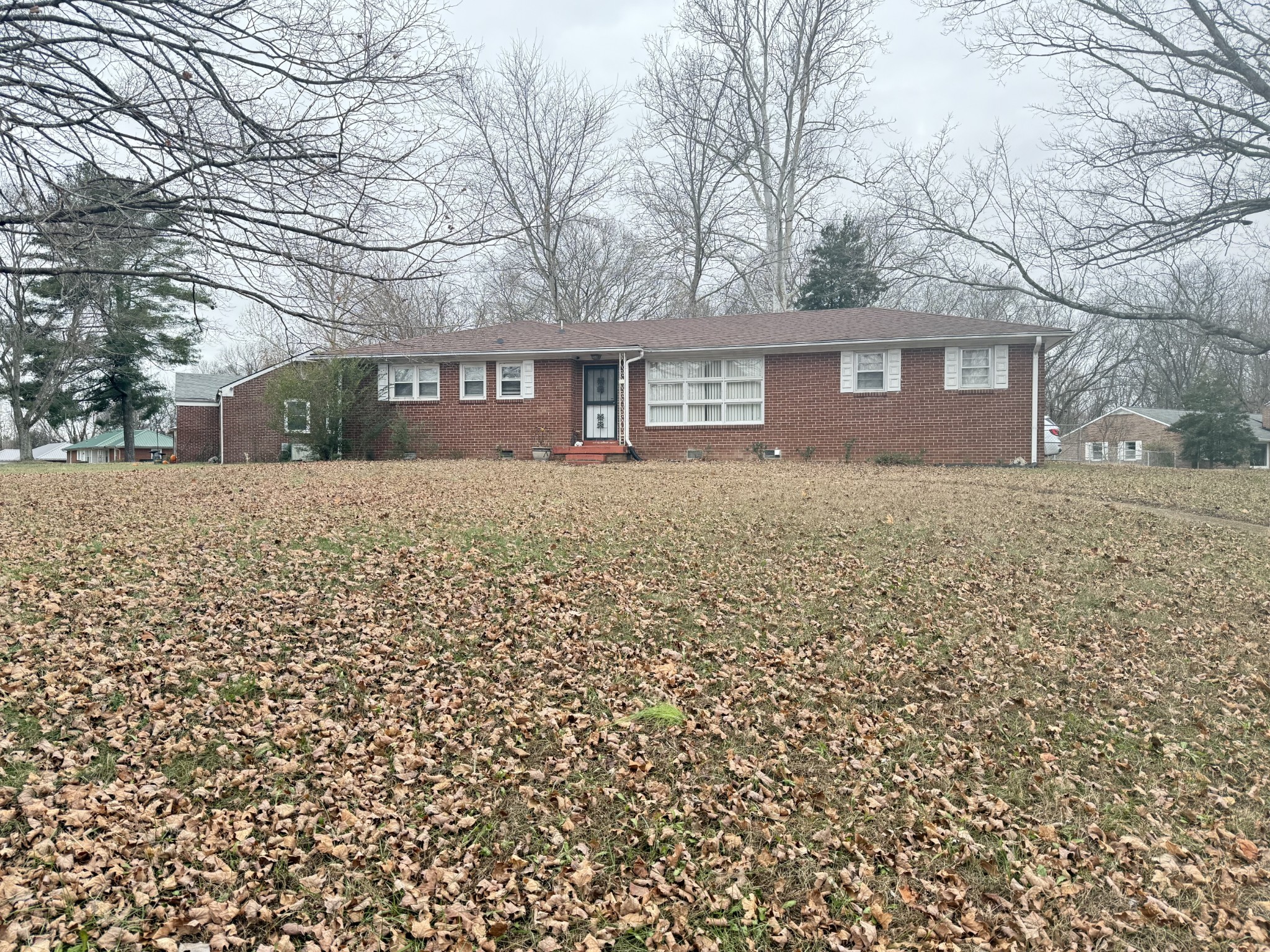 16 Concord Drive Clarksville TN 37042
