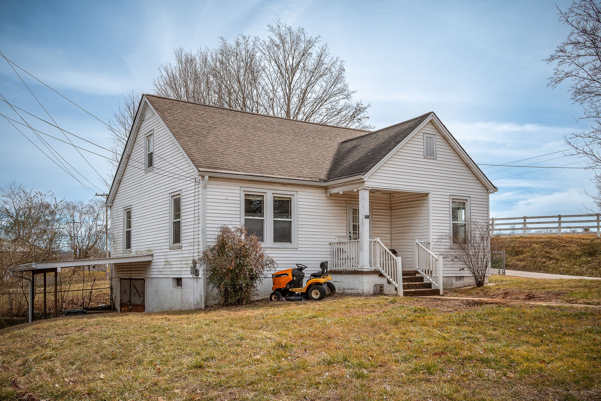 304 S Young Street Sparta TN 38583