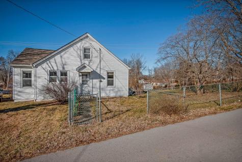 304 S Young Street Sparta TN 38583
