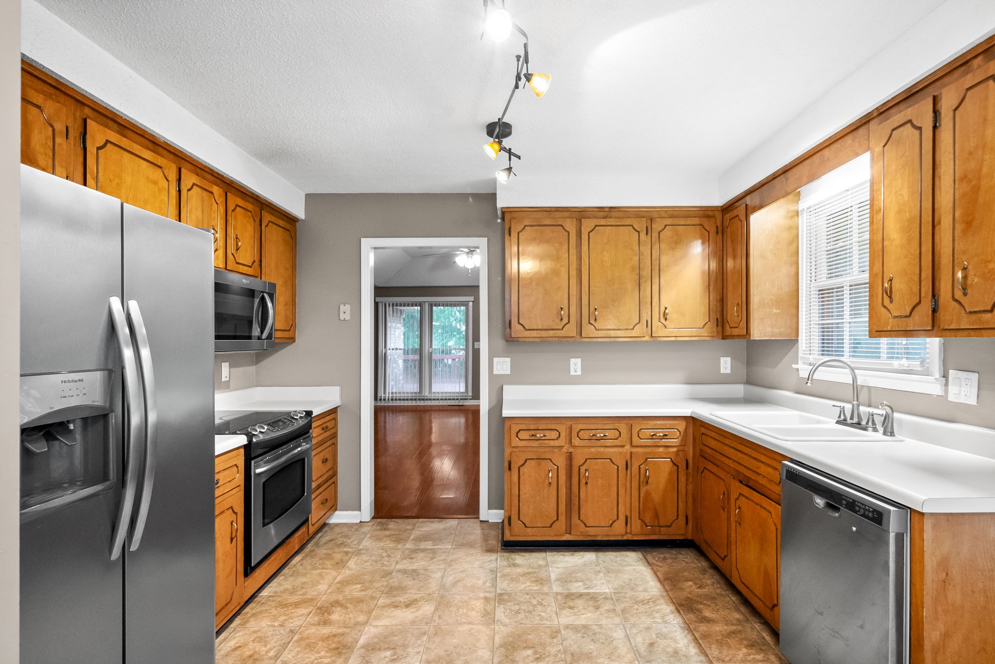 735 Cayce Drive Clarksville TN 37042