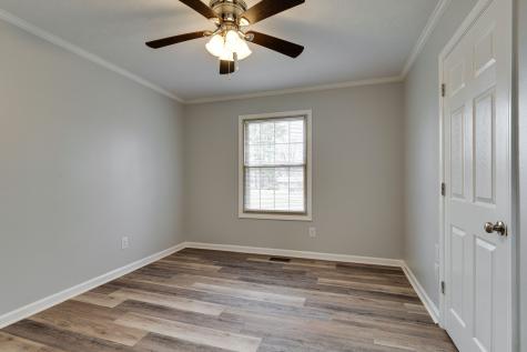 1402 Hillwood Circle Lafayette TN 37083