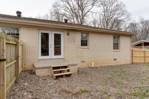 1402 Hillwood Circle Lafayette TN 37083