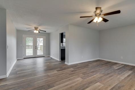 1402 Hillwood Circle Lafayette TN 37083