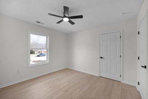 15 Riley Cove Jackson TN 38305