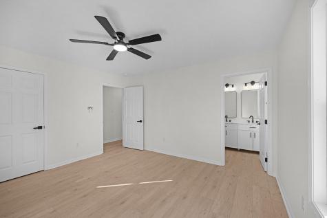 15 Riley Cove Jackson TN 38305