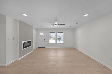 15 Riley Cove Jackson TN 38305