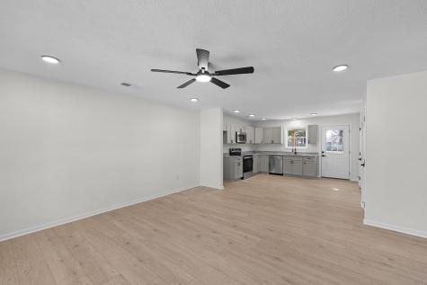 15 Riley Cove Jackson TN 38305