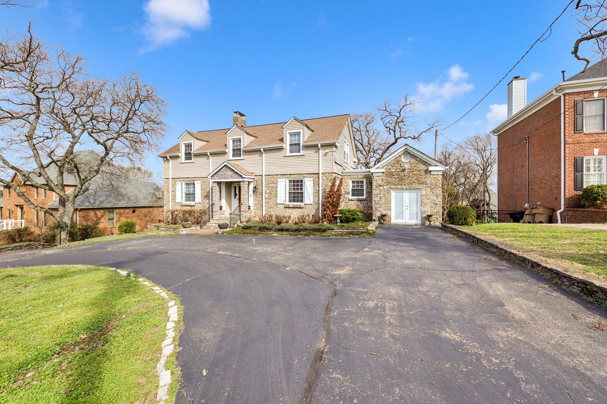 2016 Overhill Drive Nashville TN 37215