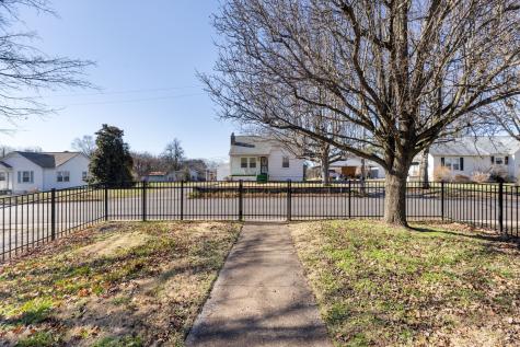 1815 Dimple Court Columbia TN 38401